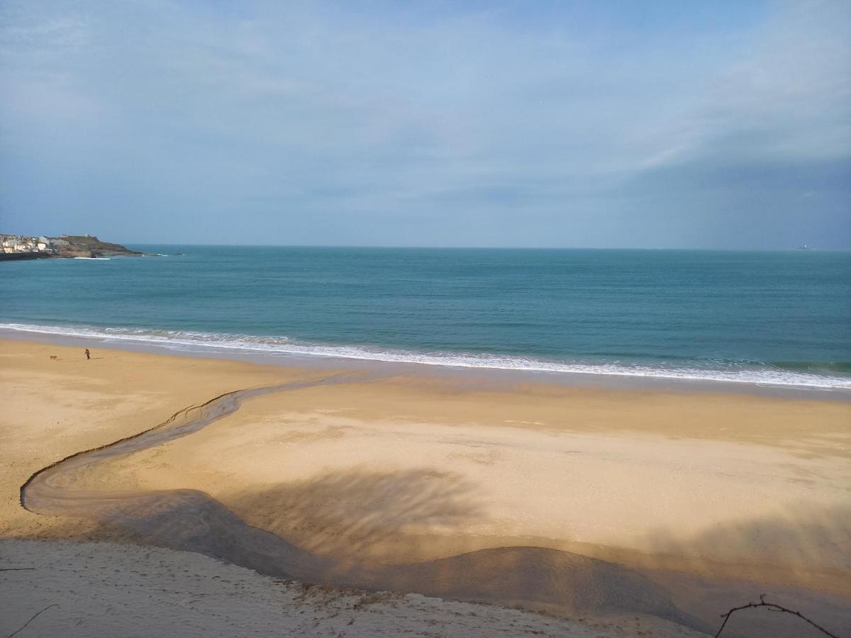 Stargazy Shepherds Hut St Ives المظهر الخارجي الصورة